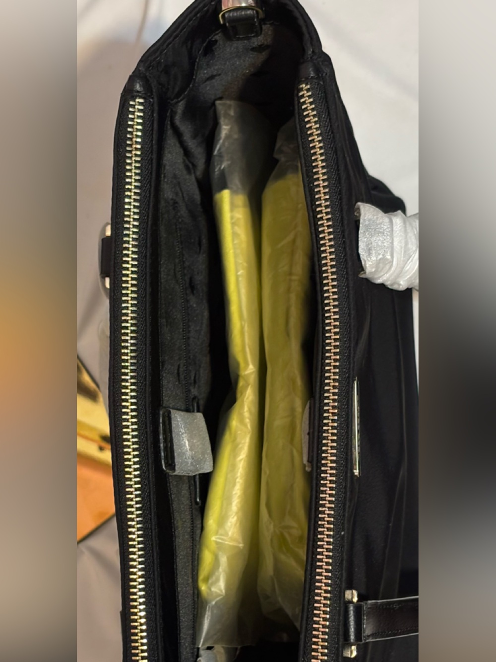 Kate Spade bananas bundle - Picture 11 of 13